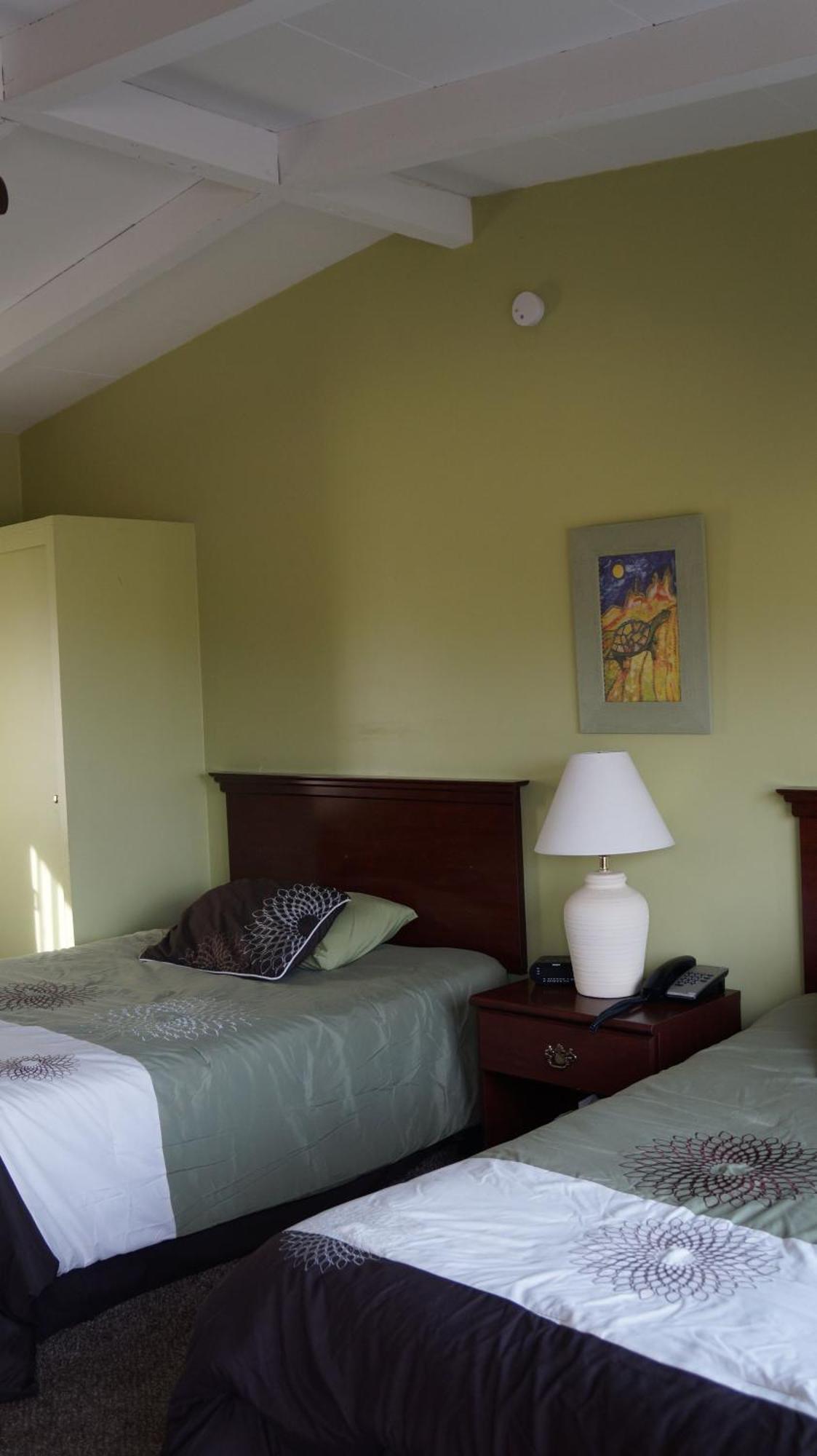 Harmony Motel Twentynine Palms Room photo